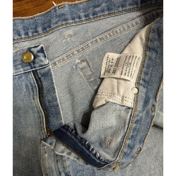 VTG Distressed Wrangler Men 44x32 (42)Denim Jeans Raggedy Ripped Straight Grungy - Picture 2 of 9